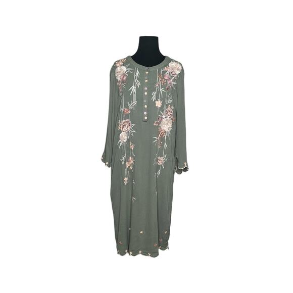 Paparazzi green embroidered floral midi dress size Small - Picture 1 of 15